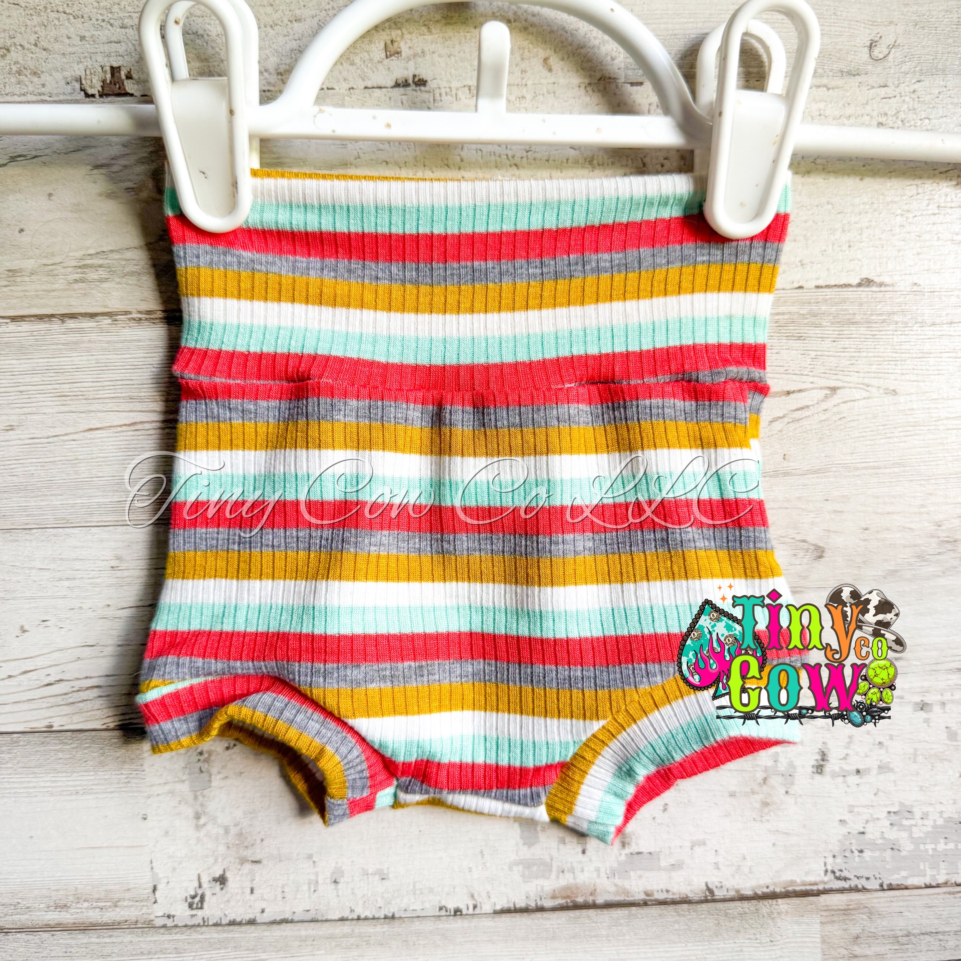 Newborn Stripes Bummies