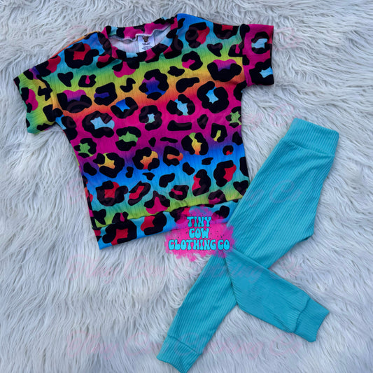 3t Neon Leopard Lounge Set